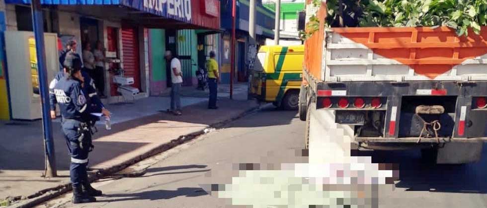 Dos mujeres de la tercera edad mueren atropelladas en Santa Ana