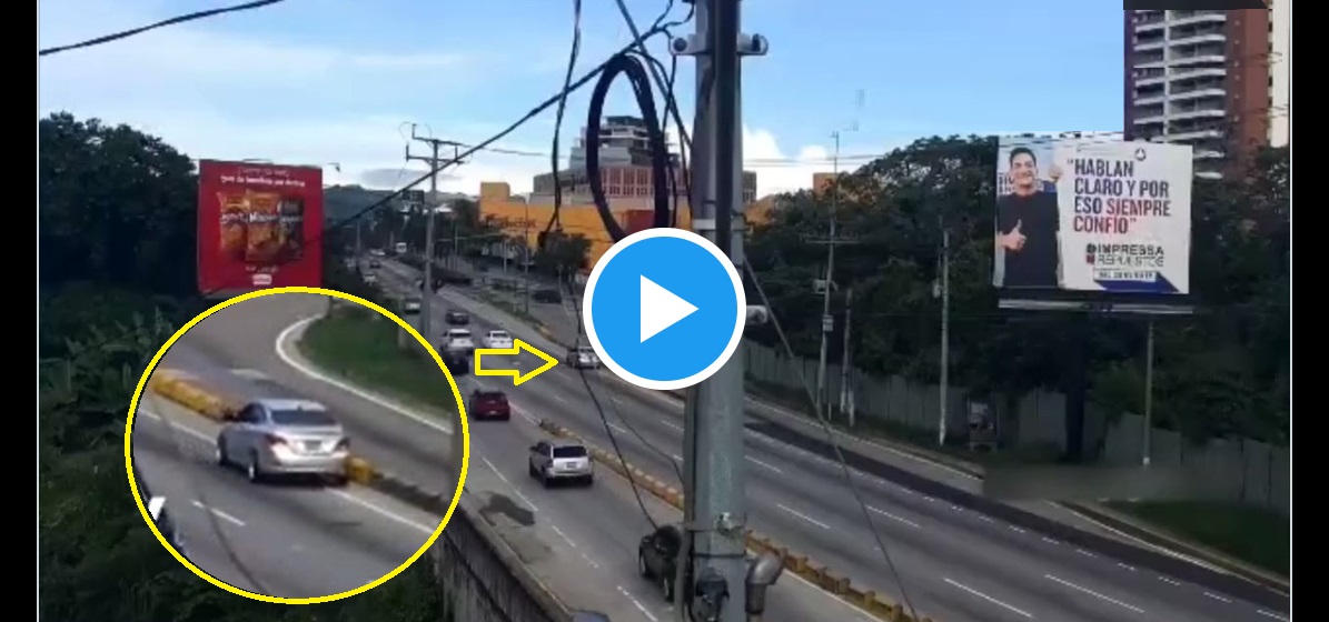 «No fue el microbusero»: Conductor de sedán iba en retroceso y causó accidente en Antiguo Cuscatlán