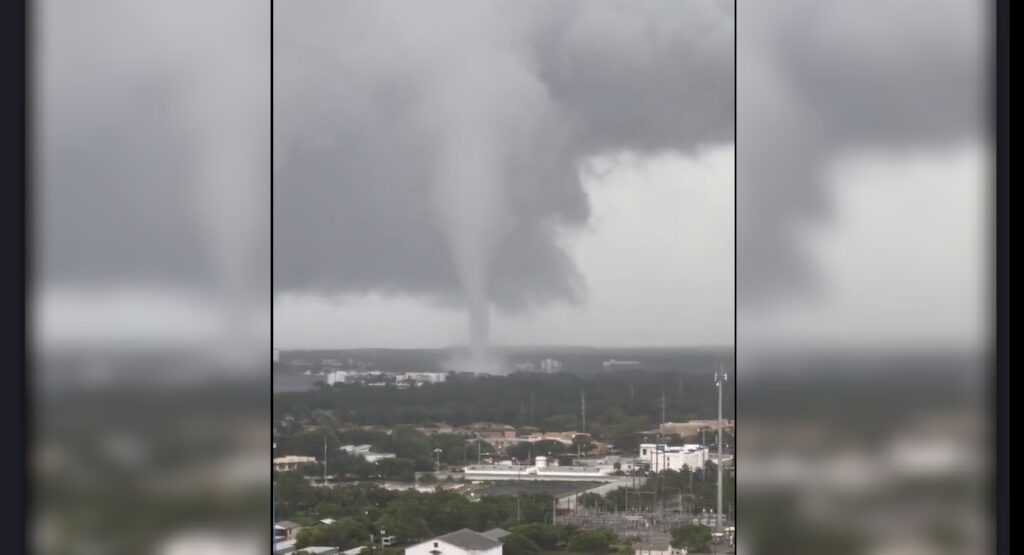 VIDEO: Captan formación y los daños que ocasiona tornado en Estados Unidos