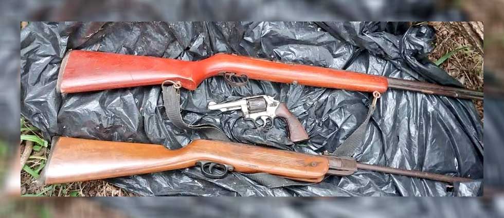 Hallan abandonados dos fusiles y un revólver en Cabañas
