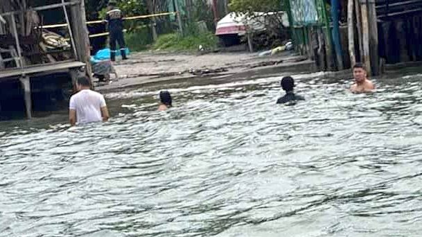 Turista pierde la vida tras ser arrastrado por una corriente marina en playa Costa del Sol