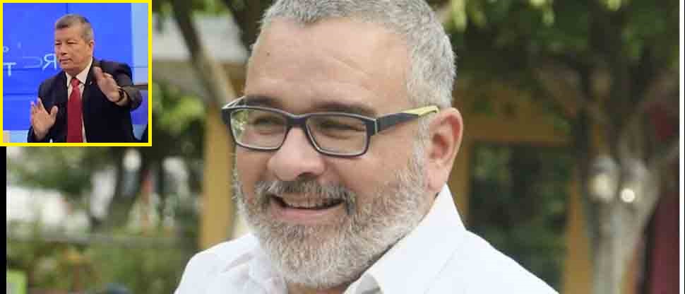 Funes reitera que el FMLN no ganará la presidencia con Manuel Flores