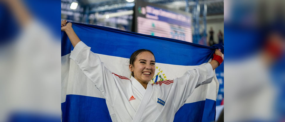 Gabriella Izaguirre hace efectivos los pronósticos y gana la octava medalla dorada para El Salvador