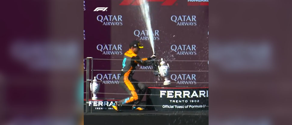 INSÓLITO: Norris le rompe el trofeo de ganador del GP de Hungría a Verstappen durante celebración