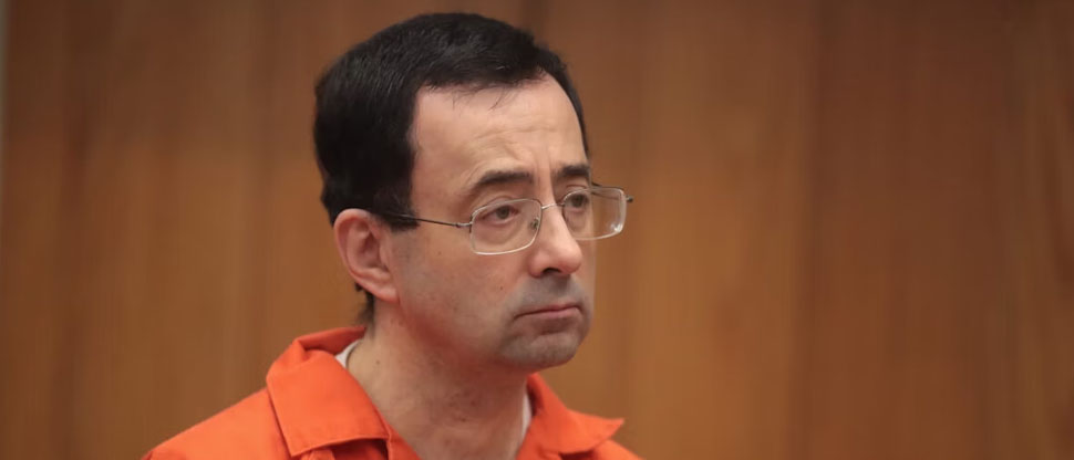 Apuñalan a exmédico del equipo de gimnasia de Estados Unidos durante pelea en la cárcel