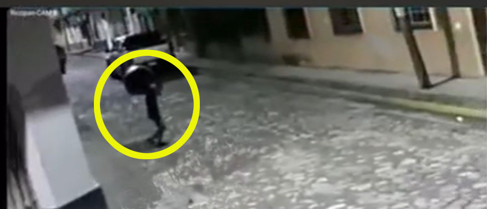 INSÓLITO: Hondureños encadenan la basura para que no se la roben