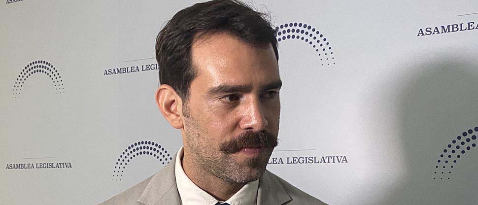 Johnny Wright Sol afirma que se retira de la política