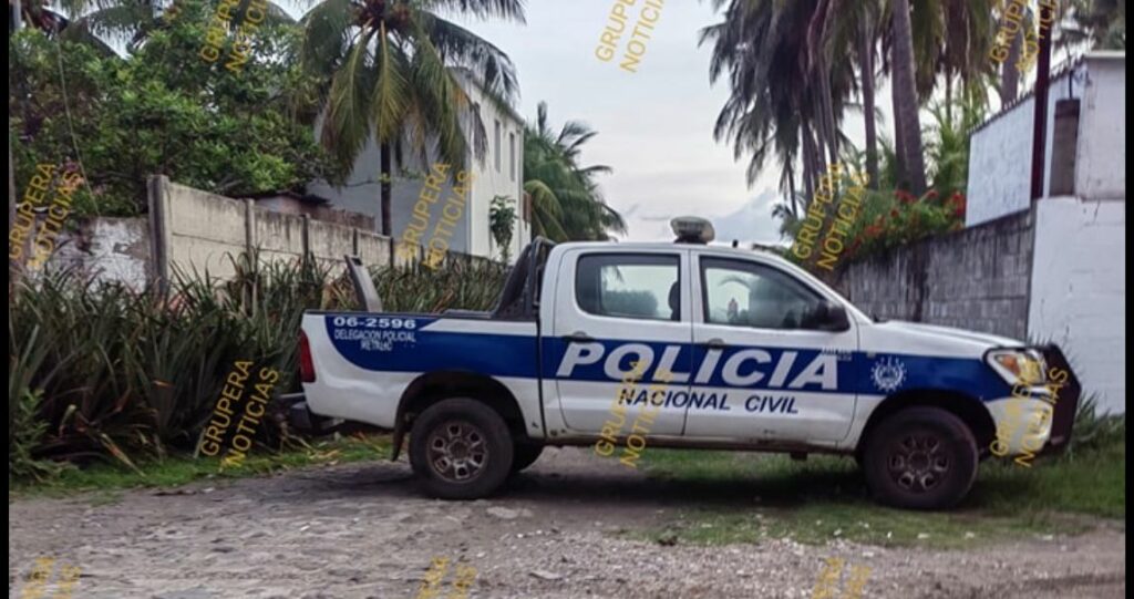 Niño pierde la vida ahogado en playa de Acajutla, Sonsonate