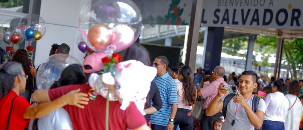 Prevén  más de 75,000 turistas internacionales en vacaciones agostinas