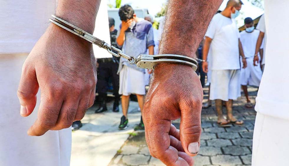 42 años de prisión para sujeto que violó a dos niñas que “cuidaba” en San Luis Talpa