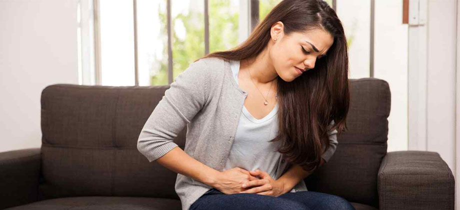 Joven visita el hospital por dolor abdominal y le descubren un tumor en México