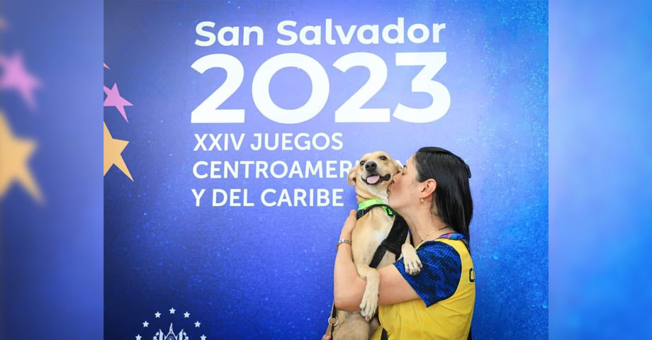 “Colombo”, el perro que enamoró a la delegación colombiana en los Juegos San Salvador 2023