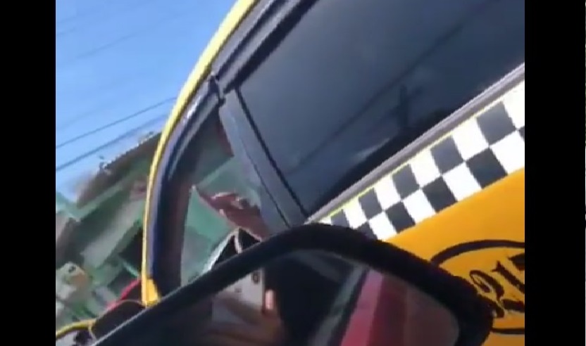 Conductores intolerantes se agreden en la ciudad de Usulután (VIDEO)