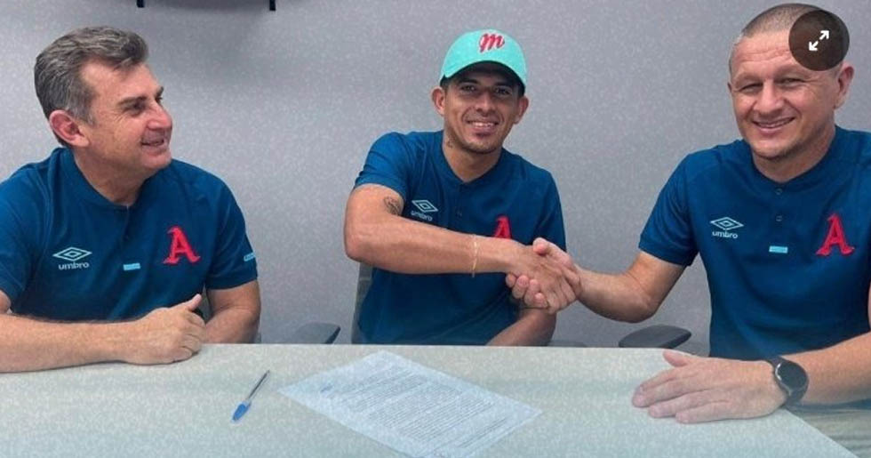 Alianza renueva a Mario González por un año más