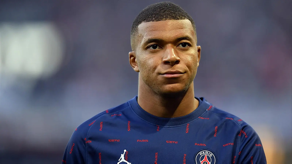 PSG acepta la oferta de 300 millones de euros por Mbappé del Al Hilal de Arabia Saudí