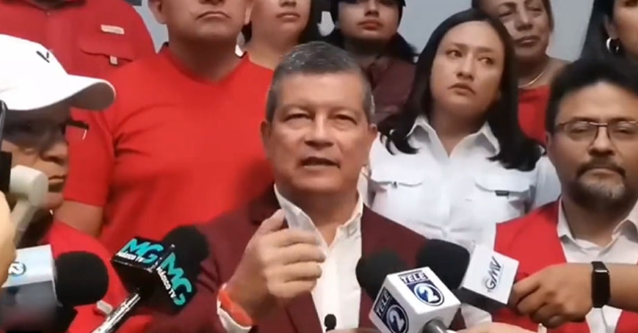 Manuel “el Chino” Flores: “el FMLN es un partido nuevo con veteranos”
