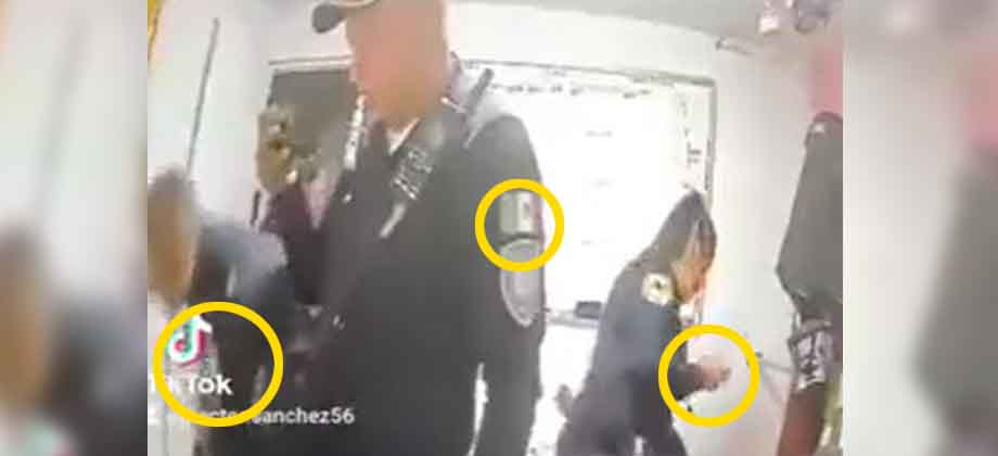Graban a policías mexicanos presuntamente sembrando armas y drogas en operativo