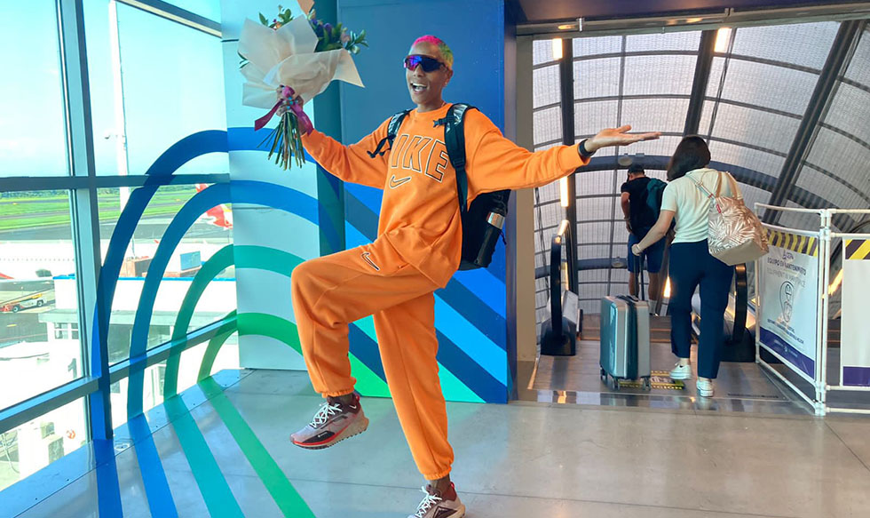 La medallista olímpica y campeona mundial, Yulimar Rojas, llega a San Salvador 2023