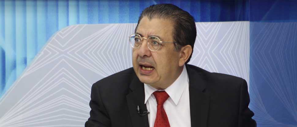 Ronal Umaña molesto porque ARENA le quitó sus candidatos para las elecciones del 2024