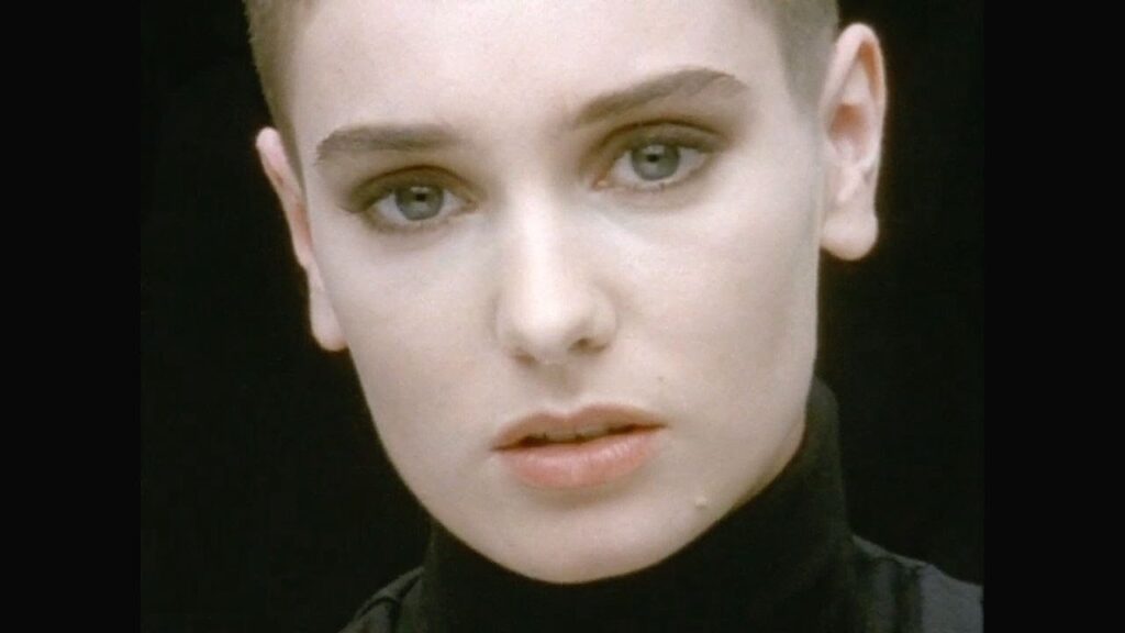 Muere Sinead O’Connor, leyenda de música irlandesa