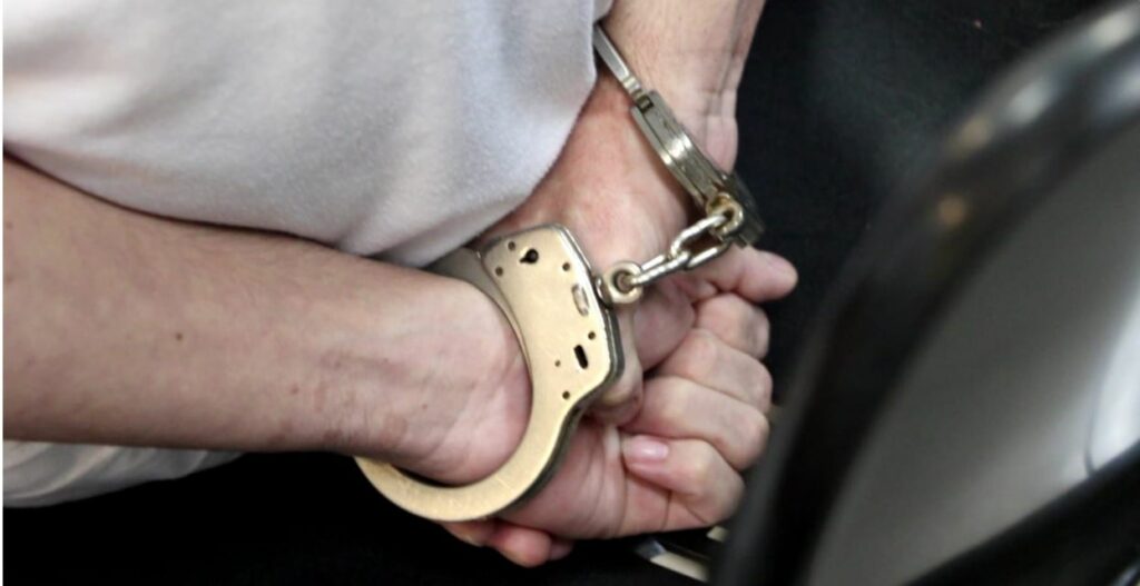 Condenan a 20 años de cárcel y el pago de $5 mil a sujeto que abusó de adolescente en Lolotique