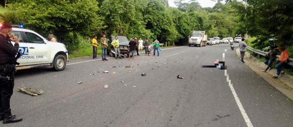 Hombre muere tras fuerte choque al final de la tarde de este martes en Santa Ana