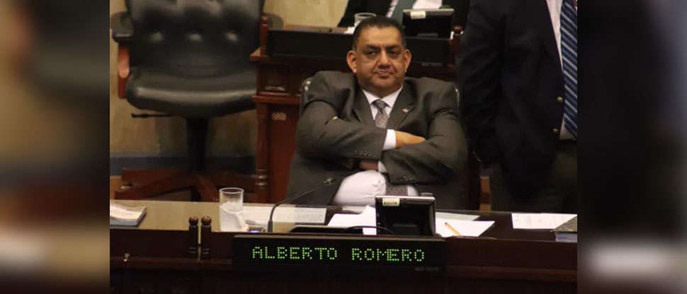 Estos son los delitos por los que se pide que se le retire el fuero a Alberto Romero 