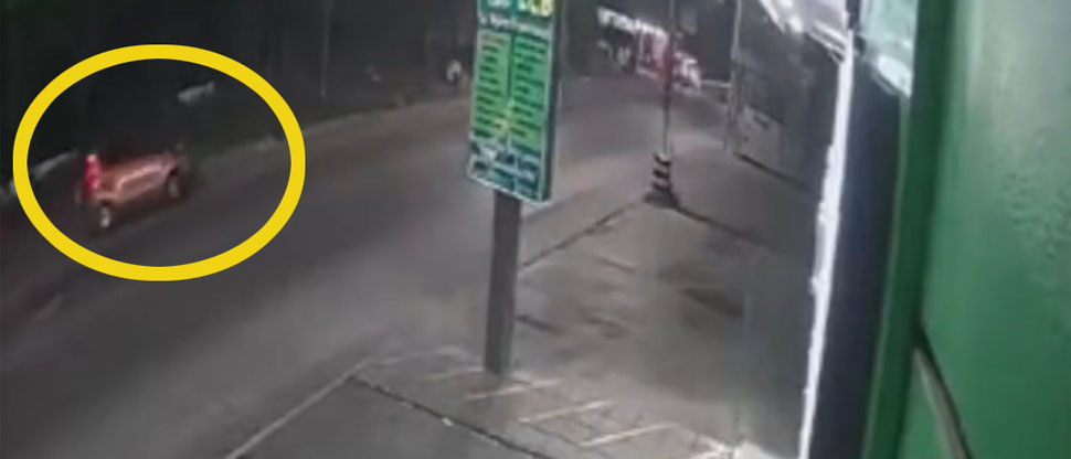 Automovilista atropella a tres mujeres y escapa en Metapán, una falleció 