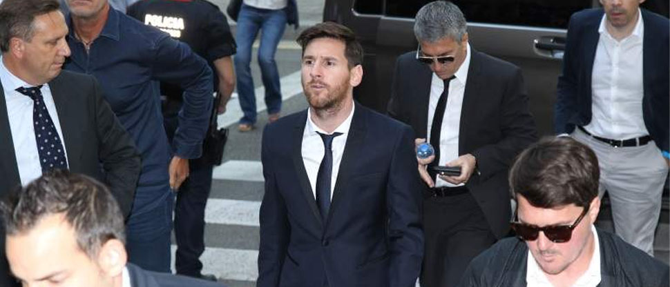 Hombre denuncia que la seguridad de Messi lo agredió en restaurante de Bad Bunny