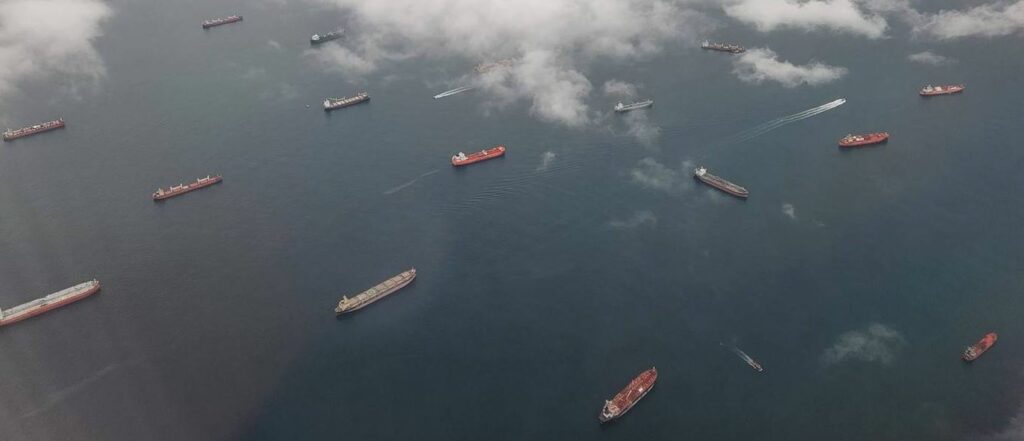 Canal de Panamá se está secando, lo que genera un impacto negativo para los bonos del país