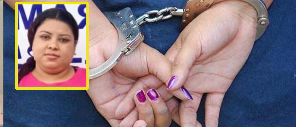 Detienen a mujer por estafar a sus víctimas cuando jugaban «cuchubal»