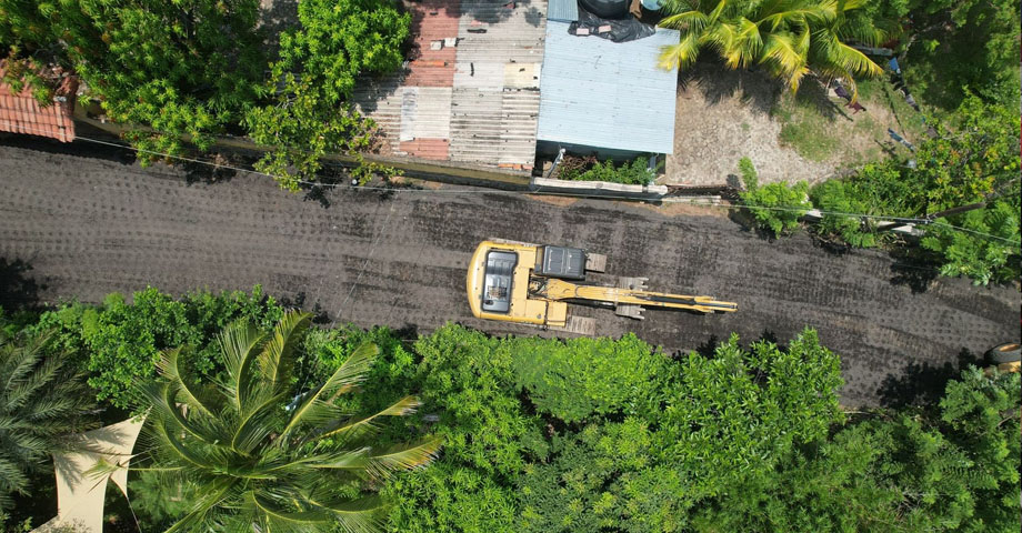 Inician trabajos de mejoramiento vial en el Zonte, La Libertad