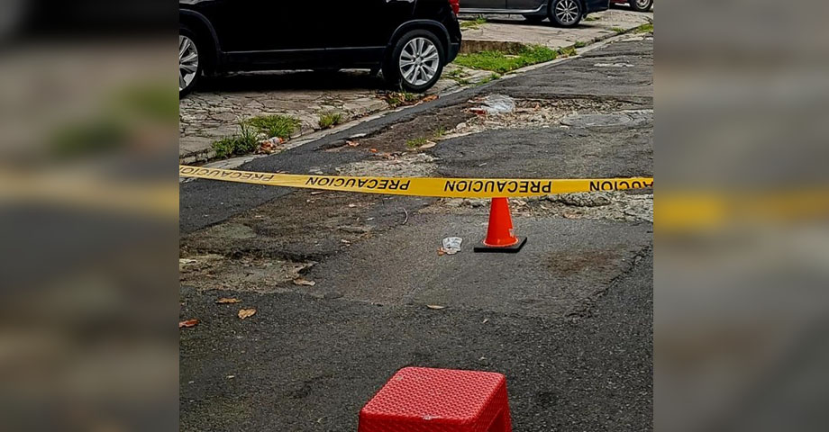 Hombre muere por intoxicación alcohólica en calle a Huizucar