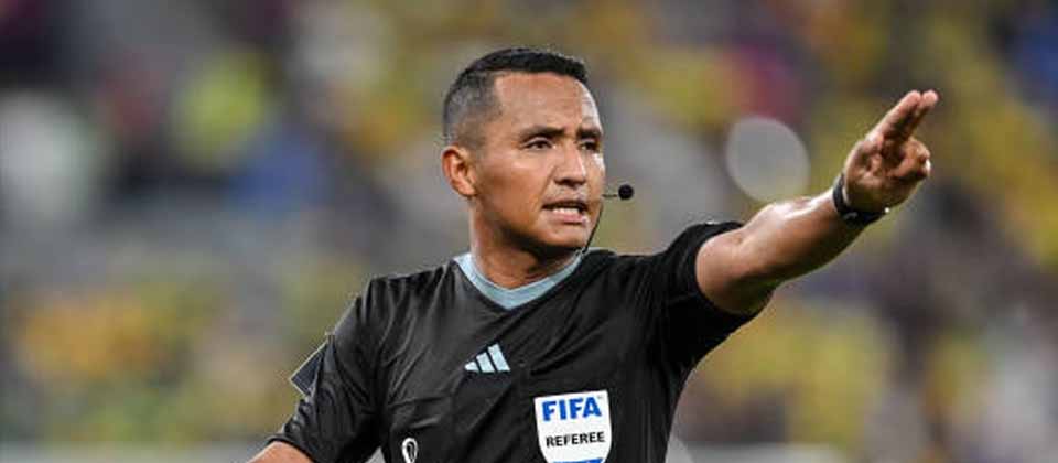 Iván Barton, arbitro mundialista, será el central de la final del clausura 2025