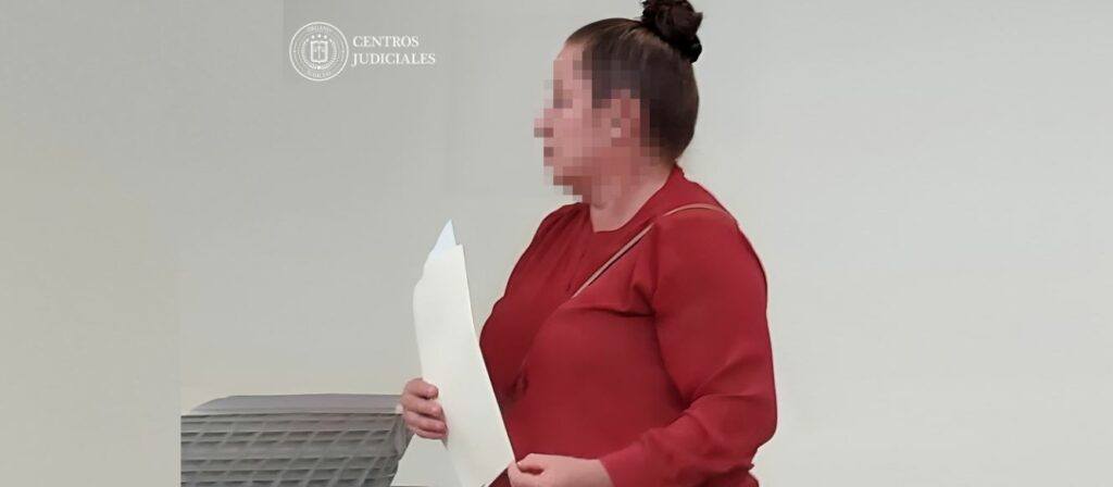 Procesan a mujer que atropelló a un perrito de la calle y lo tiró en un predio de Soyapango