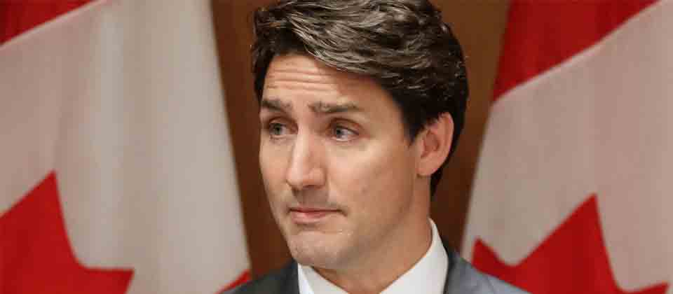 Primer ministro de Canadá se divorcia tras ser denunciado por caso de pedófilia