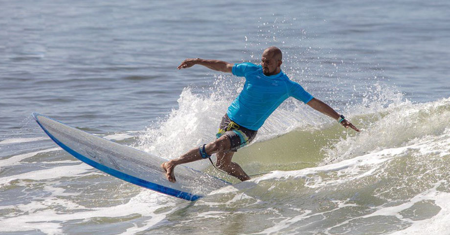 La emoción del surf vuelve a las costas salvadoreñas en septiembre