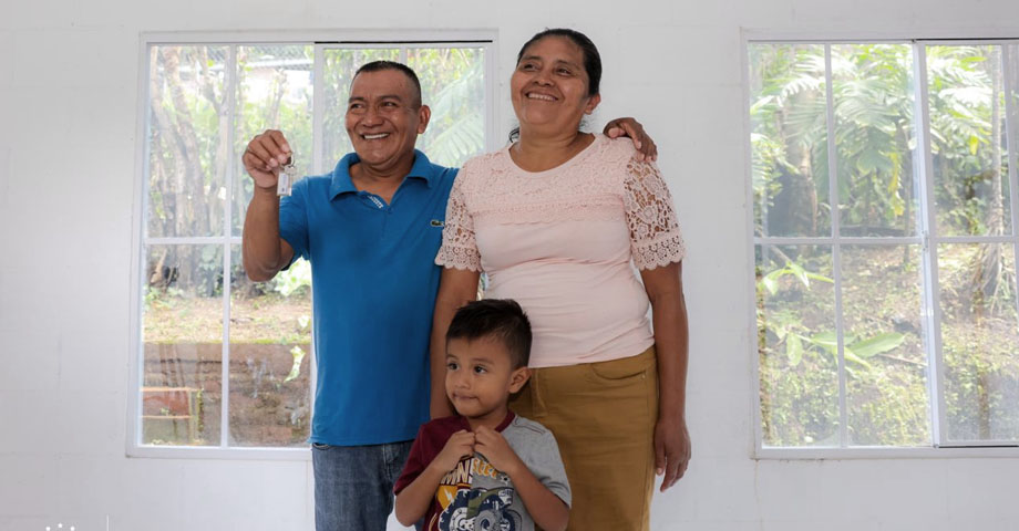 Ministerio de Vivienda mejora las condiciones crediticias que otorga el Fondo Social