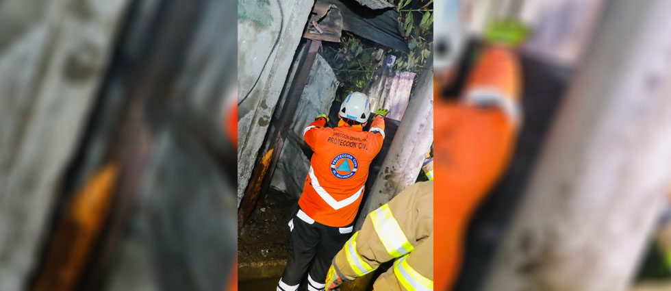 Una persona muere tras incendio en vivienda de Mejicanos
