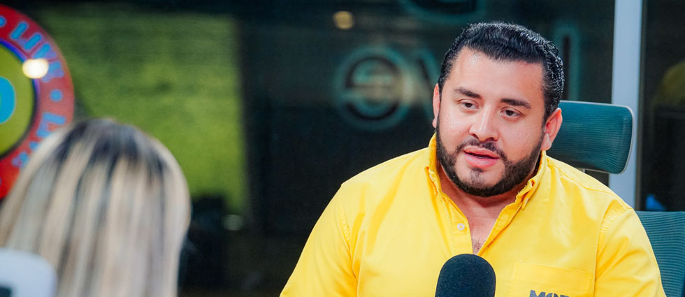 La autopista a Comalapa va a ser a ser la primera carretera inteligente que va a tener nuestro país: ministro del MOP