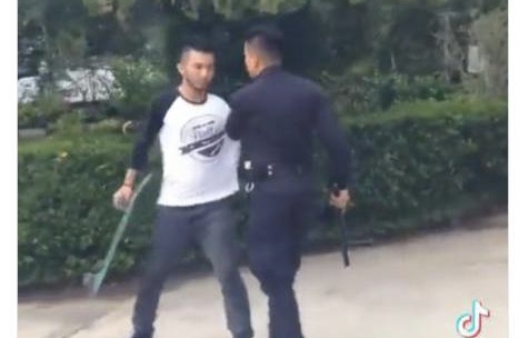 Ronal Umaña sube video de actuación de policías en 2014 para atacar al gobierno actual