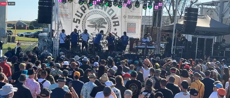 Adhesivo pone a bailar a los asistentes al Supernova International Ska Festival 2023