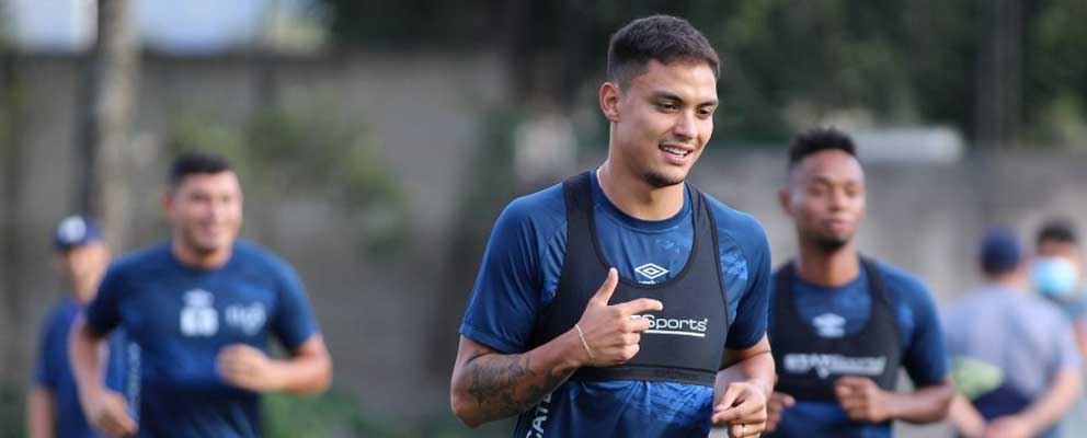 Legionario agradece a Hugo Pérez por su trabajo en La Selecta