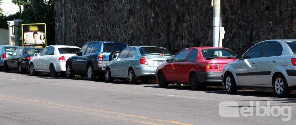 Envían a juicio a sujeto que alquilaba vehículos para venderlos