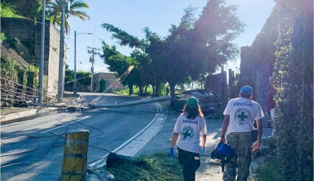Reportan accidente y paso cerrado cerca del mirador municipal de calle a La Cima, San Salvador