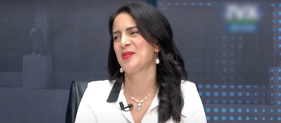 Claudia Ortiz afirma que es difícil «vivir» en el Régimen de Excepción
