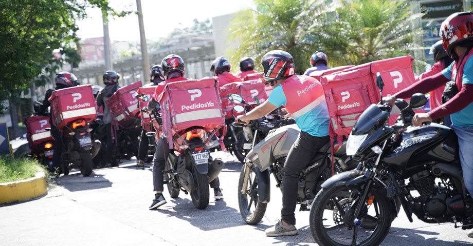 Reivindican derechos de trabajadores de empresas delivery en el país