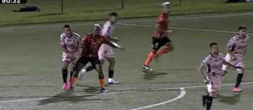 Henry Romero aclara que en «ningún momento» intentó morder a jugador de Águila