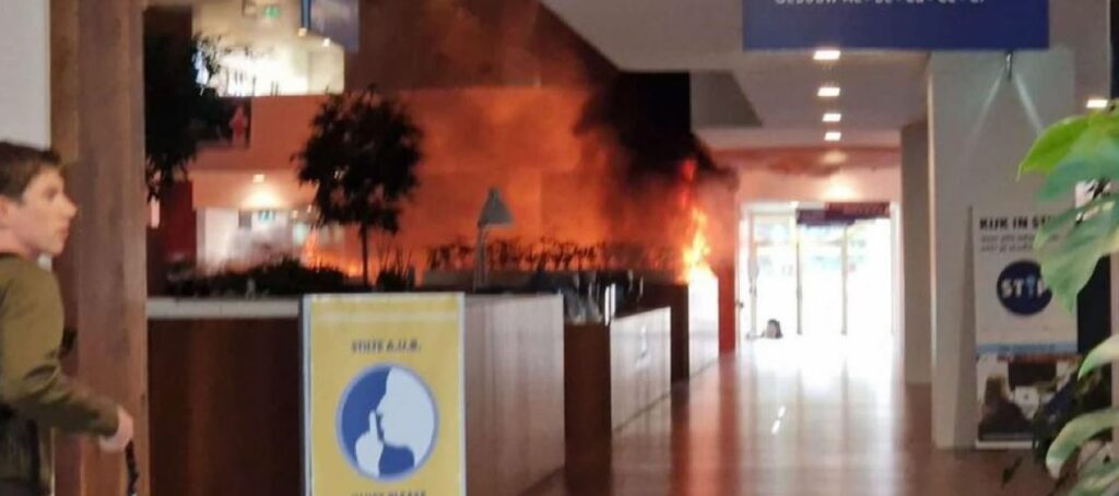 Sujeto incendió una casa y realizó tiroteos en hospital y universidad en Rotterdam