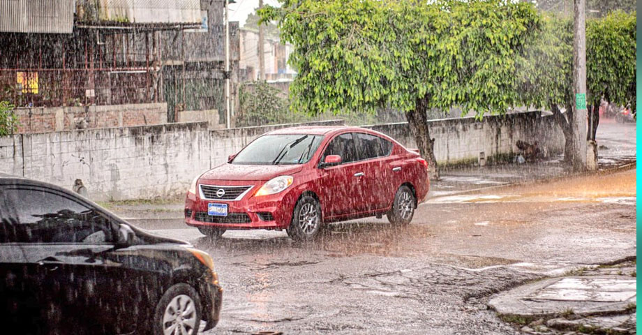 Protección Civil insta a conductores a poner en practica estos consejos durante las lluvias